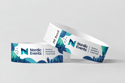 Deux bracelets en papier avec logo d'événement bleu et vert en quadrichromie