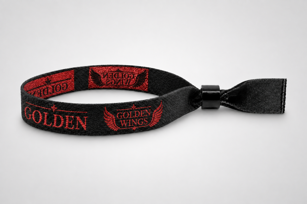 Festival Braceleten gewéckelt mat metallesche Fuedem