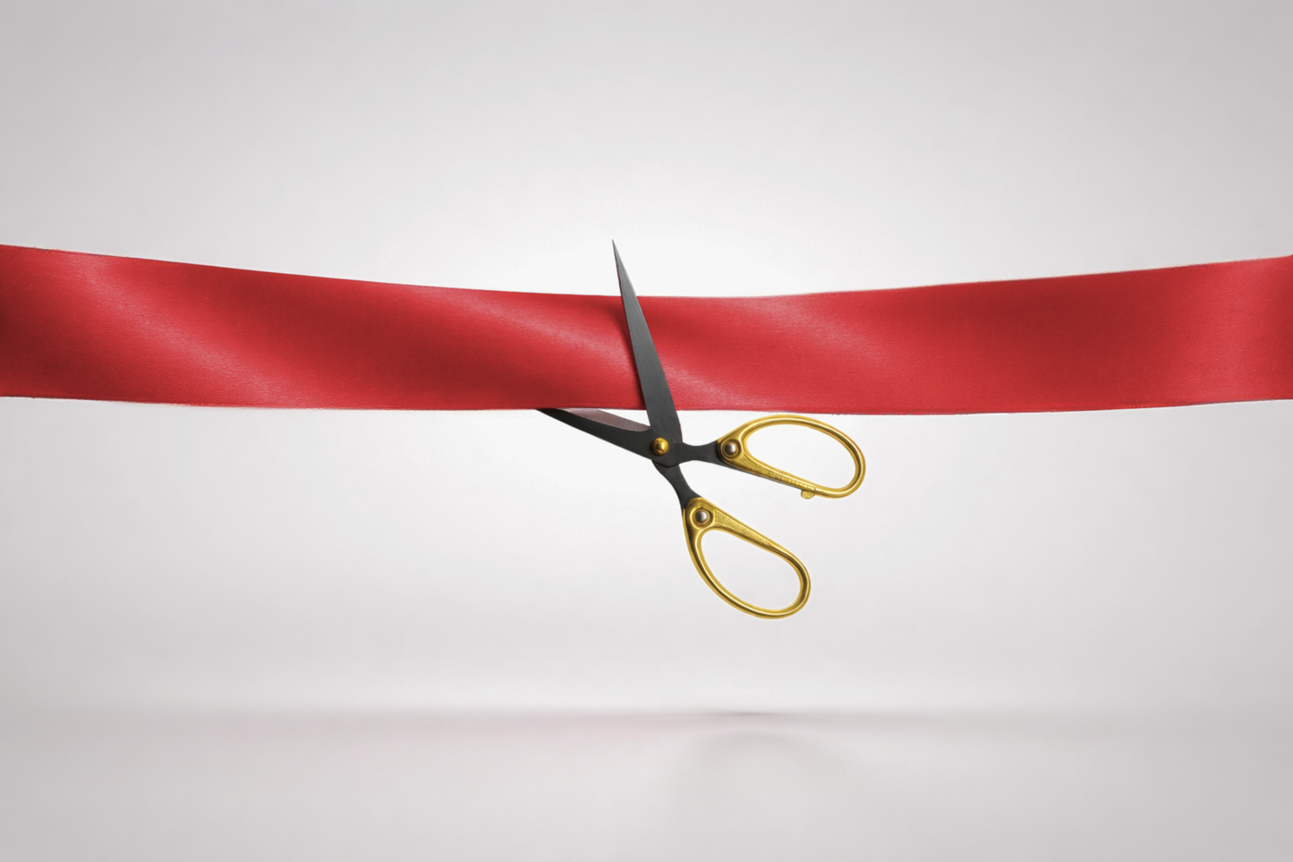 Ruban d'inauguration rouge en satin écologique sans impression de JM Band®.